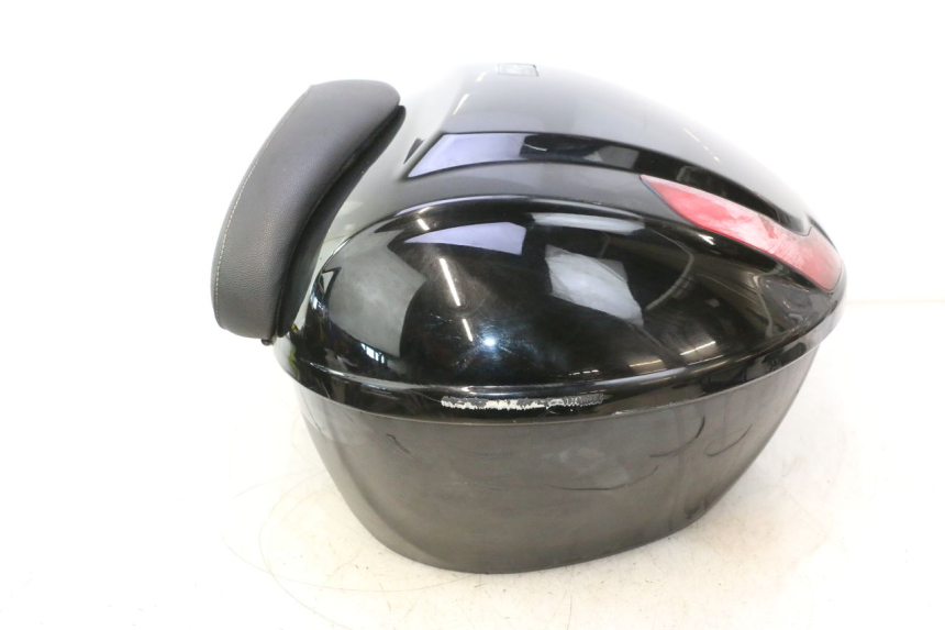 photo de KUFER TYŁ PIAGGIO MP3 125 (2006 - 2014) - Widok profilu