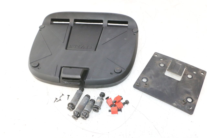 photo de TOP CASE PIAGGIO MP3 500 (2016 - 2018) - Oznaczenia i referencje