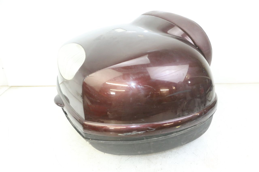 photo de KUFER TYŁ APRILIA SCARABEO GT TOURING 125 (1999 - 2005) - Szczegóły charakterystyczne