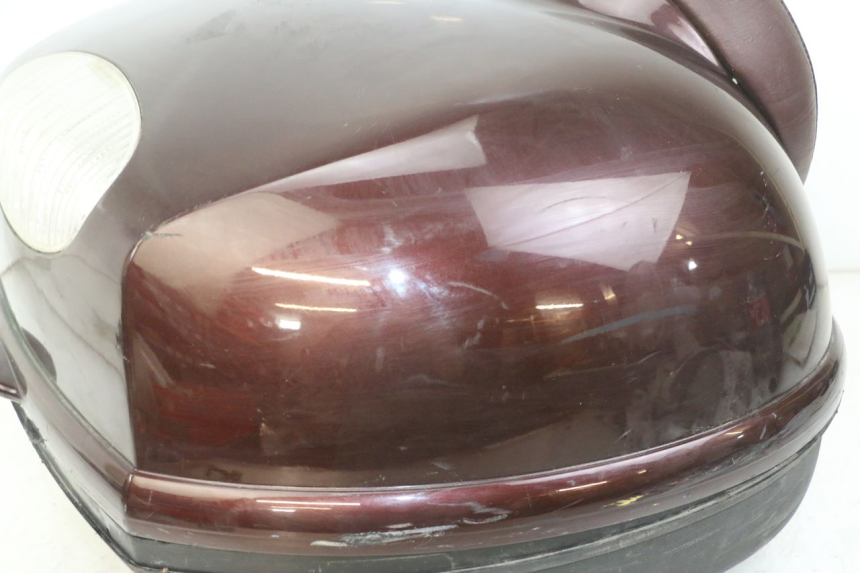 photo de KUFER TYŁ APRILIA SCARABEO GT TOURING 125 (1999 - 2005) - Zbliżenie komponentów