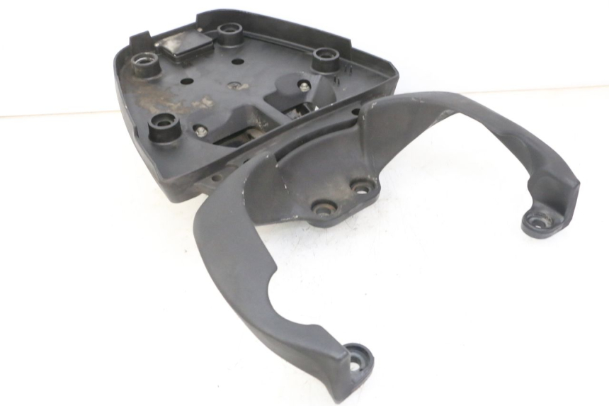 photo de KUFER TYŁ APRILIA SCARABEO GT TOURING 125 (1999 - 2005) - Zoom jakości