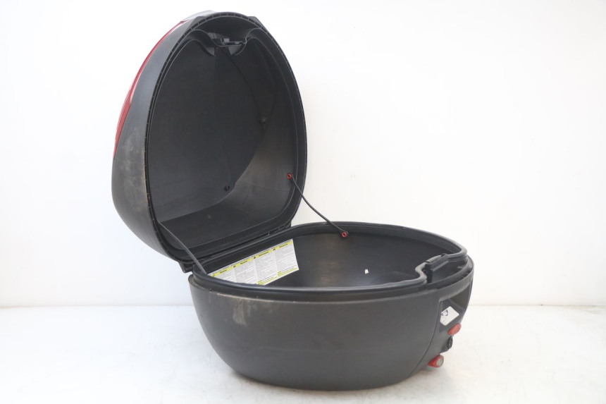 photo de KUFER TYŁ KYMCO SUPER 8 125 (2008 - 2015) - Zoom stanu zużycia