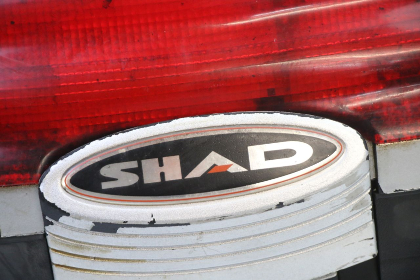 photo de KUFER TYŁ PIAGGIO SUPER LX 125 (2000 - 2003) - Zoom stanu zużycia