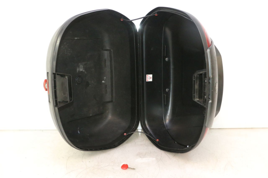 photo de TOP CASE YAMAHA X-MAX XMAX 125 (2010 - 2013) - Szczegół części