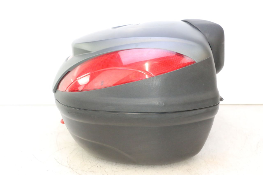 photo de TOP CASE YAMAHA X-MAX XMAX 125 (2010 - 2013) - Widok z bliska
