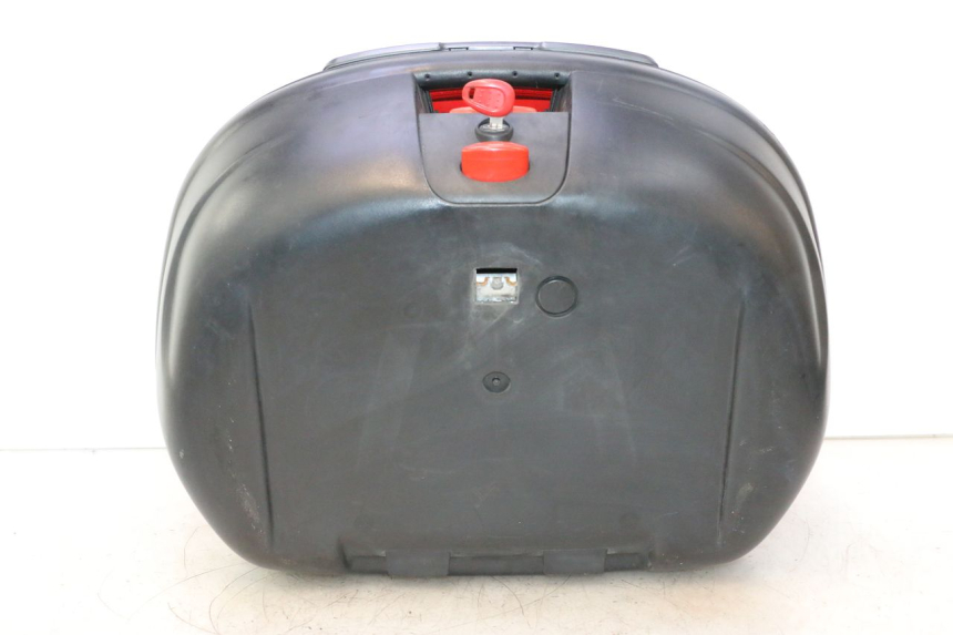 photo de TOP CASE YAMAHA X-MAX XMAX 125 (2010 - 2013) - Punkty mocowania