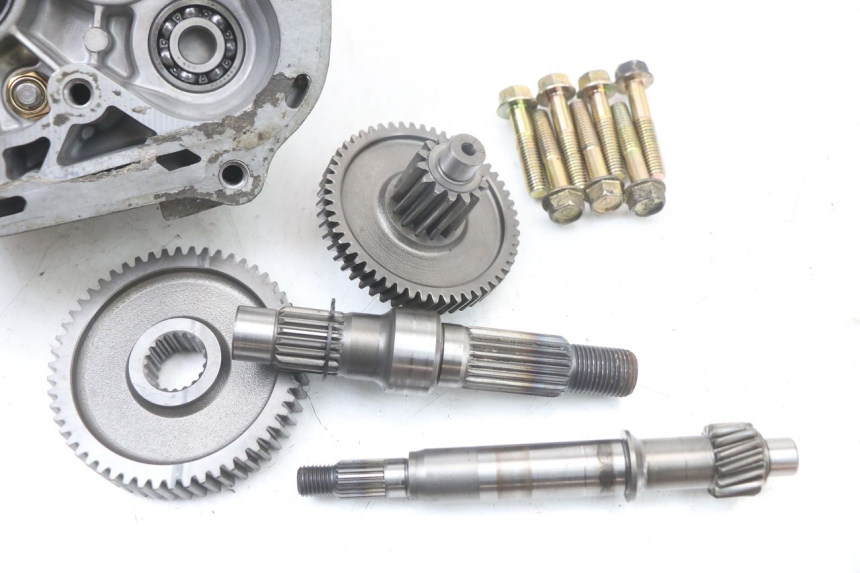 photo de NAPĘD KOŁA KYMCO AGILITY 4T 50 (2005 - 2018) - Inny kąt widzenia