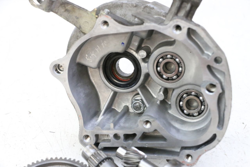 photo de NAPĘD KOŁA KYMCO AGILITY 4T 50 (2018 - 2022) - Zbliżenie komponentów