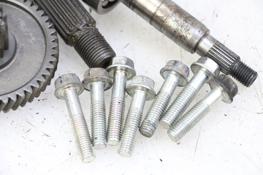 photo de NAPĘD KOŁA KYMCO AGILITY 4T 50 (2018 - 2022) - Alternatywny kąt