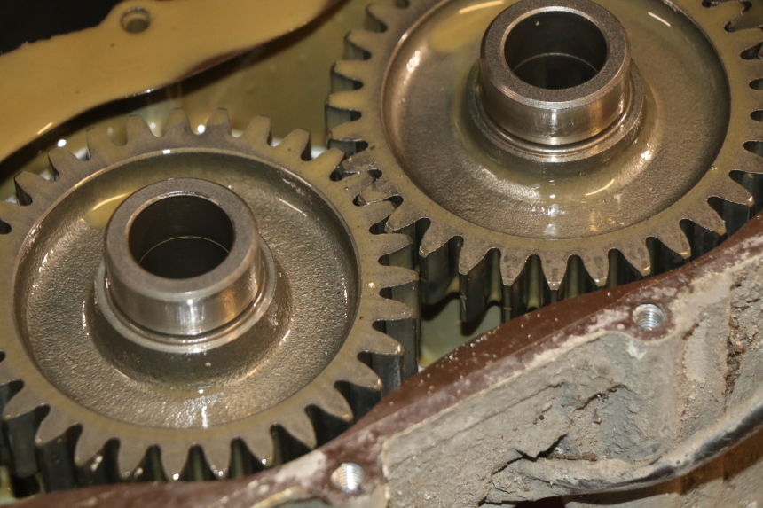 photo de NAPĘD KOŁA SUZUKI BURGMAN 650 (2002 - 2004) - Zbliżenie komponentów