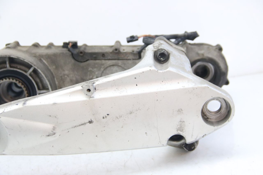 photo de NAPĘD KOŁA SUZUKI BURGMAN 650 (2002 - 2004) - Punkty mocowania