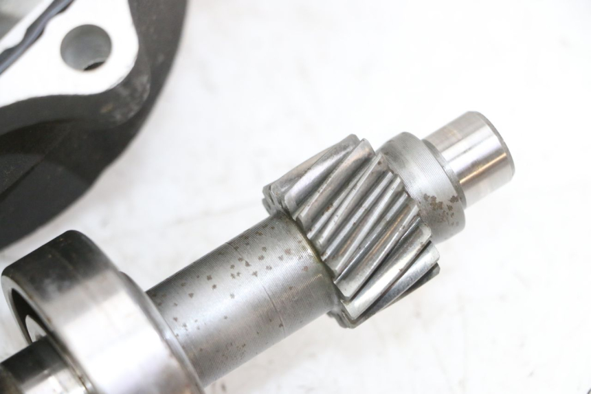 photo de NAPĘD KOŁA SUZUKI BURGMAN 125 (2007 - 2014) - Struktura - zbliżenie