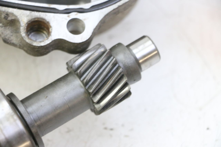 photo de NAPĘD KOŁA SUZUKI BURGMAN 125 (2007 - 2014) - Zbliżenie komponentów