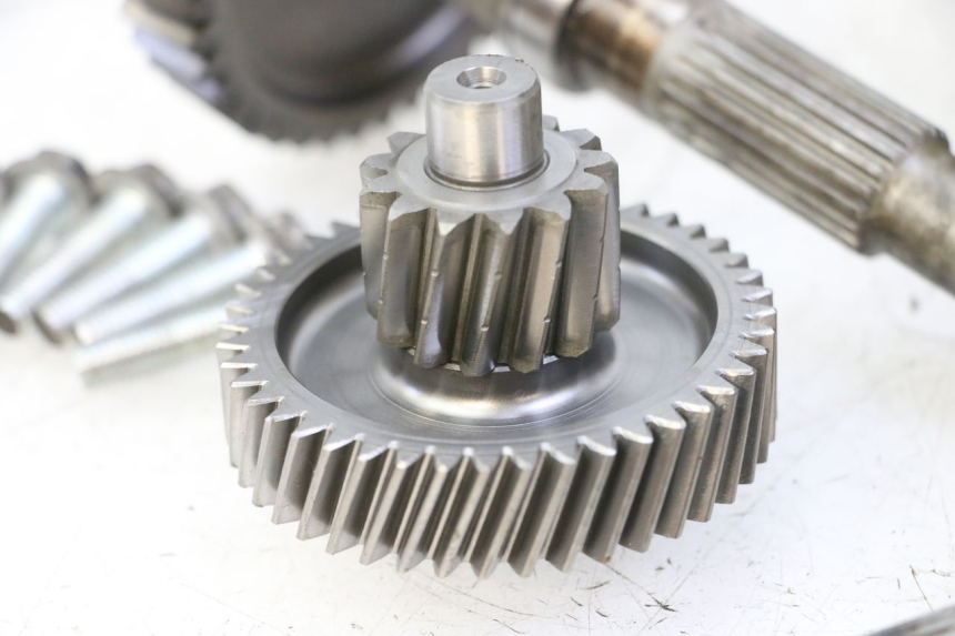 photo de NAPĘD KOŁA SUZUKI BURGMAN 125 (2007 - 2014) - Kontrola wizualna