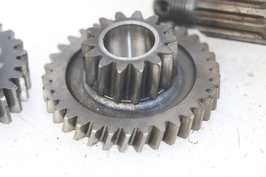 photo de NAPĘD KOŁA SUZUKI CP 80 (1985 - 1996) - Szczegóły charakterystyczne