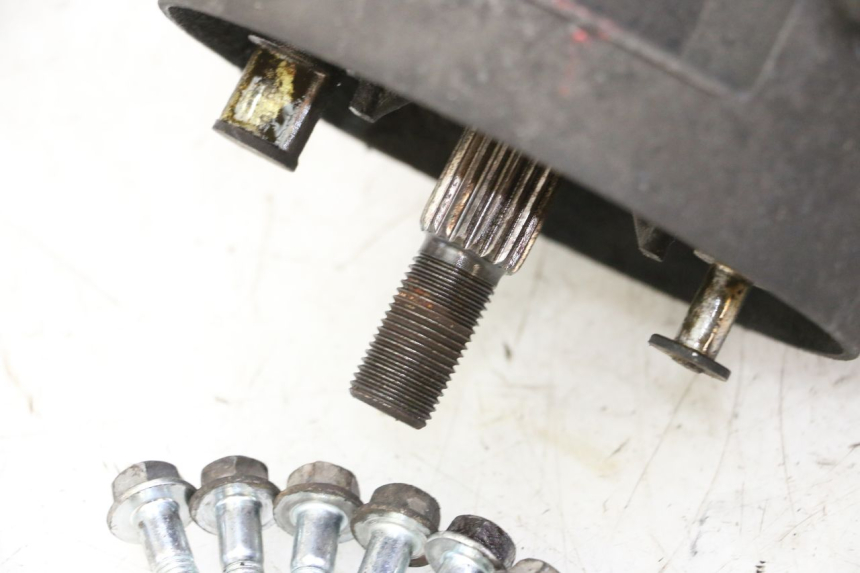 photo de NAPĘD KOŁA SYM CROX 4T 50 (2016 - 2023) - Zbliżenie techniczne