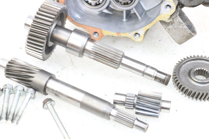 photo de NAPĘD KOŁA HONDA FES PANTHEON 2T 125 (1998 - 2002) - Szczegóły charakterystyczne