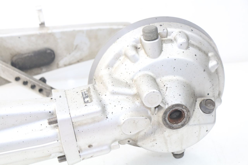 photo de NAPĘD KOŁA YAMAHA FJR ABS 1300 (2006 - 2012) - Szczegóły charakterystyczne