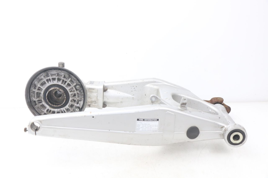 photo de NAPĘD KOŁA YAMAHA FJR ABS 1300 (2006 - 2012) - Zbliżenie techniczne