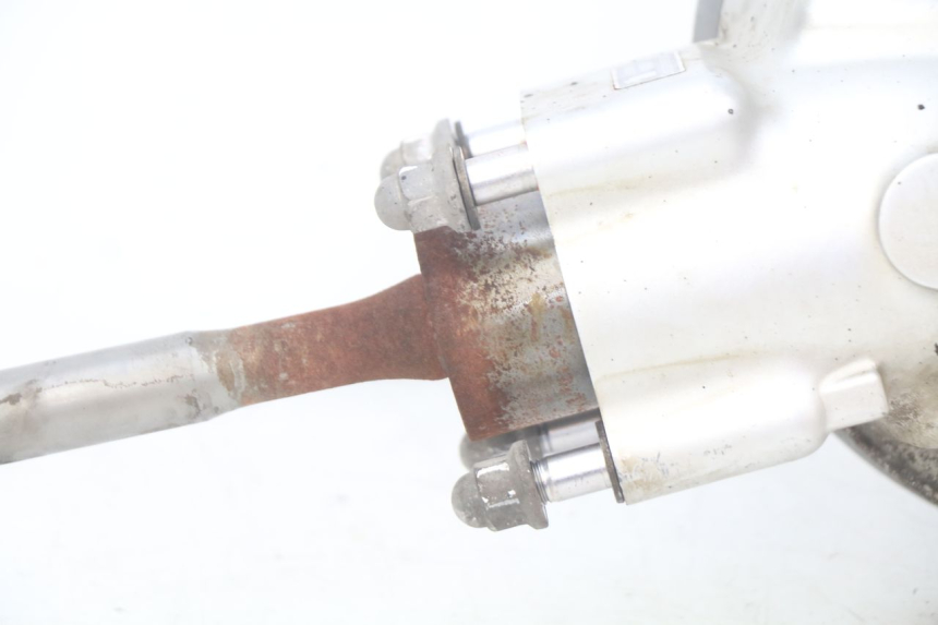 photo de NAPĘD KOŁA YAMAHA FJR ABS 1300 (2016 - 2020) - Zbliżenie komponentów