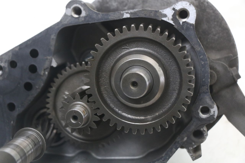 photo de NAPĘD KOŁA HONDA NES AROBASE 125 (2000 - 2003) - Inny kąt widzenia