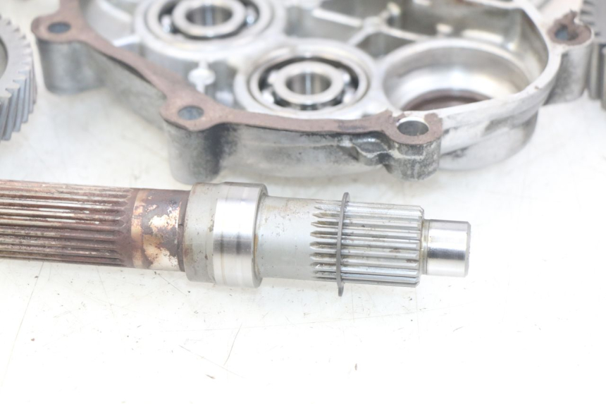 photo de NAPĘD KOŁA YAMAHA HW XENTER 125 (2011 - 2017) - Struktura - zbliżenie