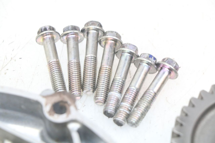 photo de NAPĘD KOŁA YAMAHA HW XENTER 125 (2011 - 2017) - Szczegół części