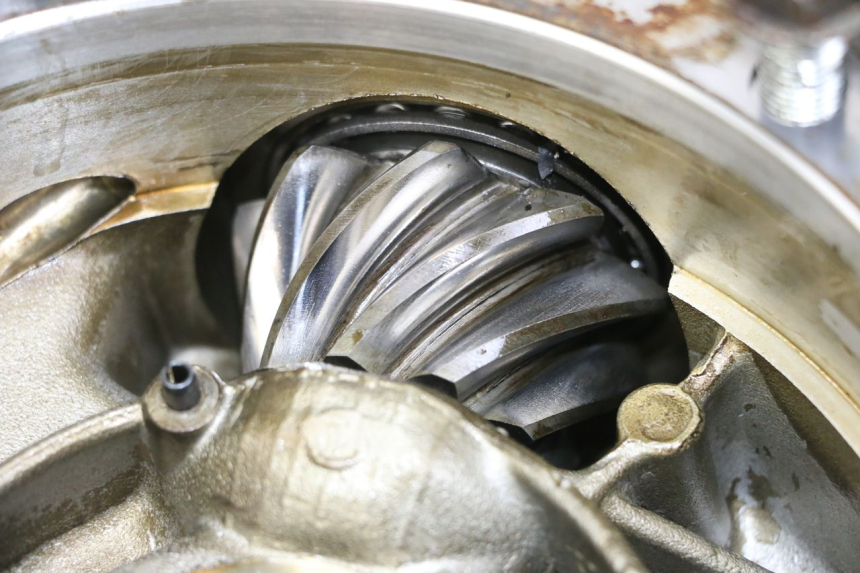 photo de NAPĘD KOŁA KAWASAKI GTR 1000 (1994 - 2004) - Widok z bliska