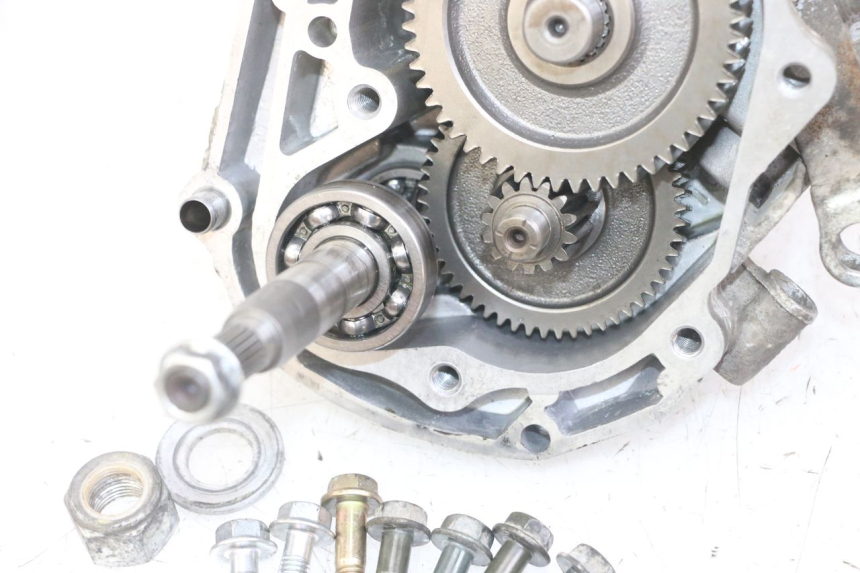 photo de NAPĘD KOŁA PEUGEOT KISBEE 4T 50 (2018 - 2022) - Inny kąt widzenia