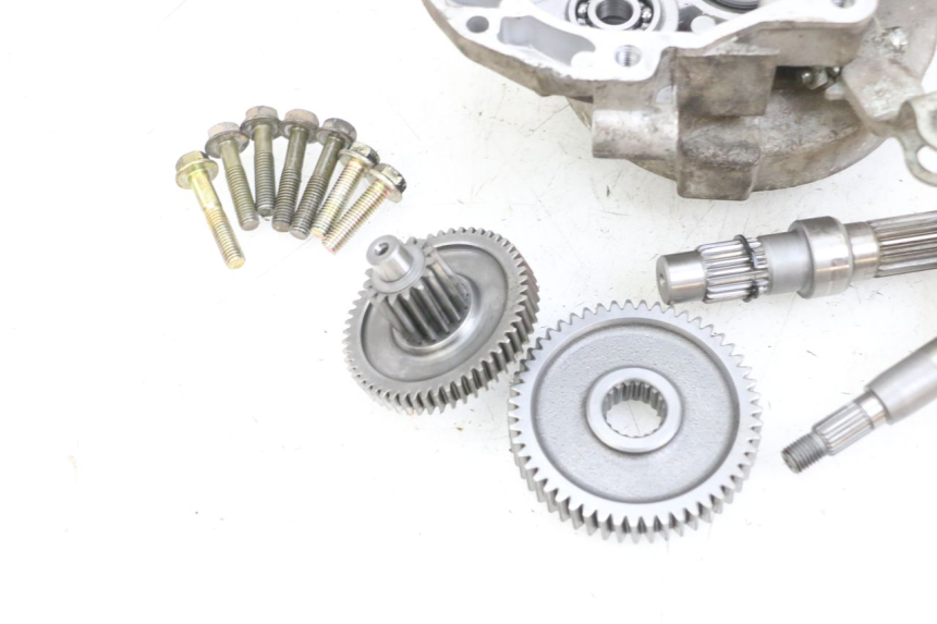 photo de NAPĘD KOŁA PEUGEOT KISBEE 4T 50 (2010 - 2017) - Inny kąt widzenia