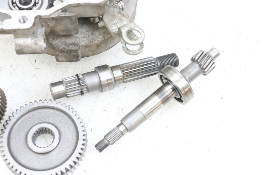 photo de NAPĘD KOŁA PEUGEOT KISBEE 4T 50 (2010 - 2017) - Zbliżenie techniczne