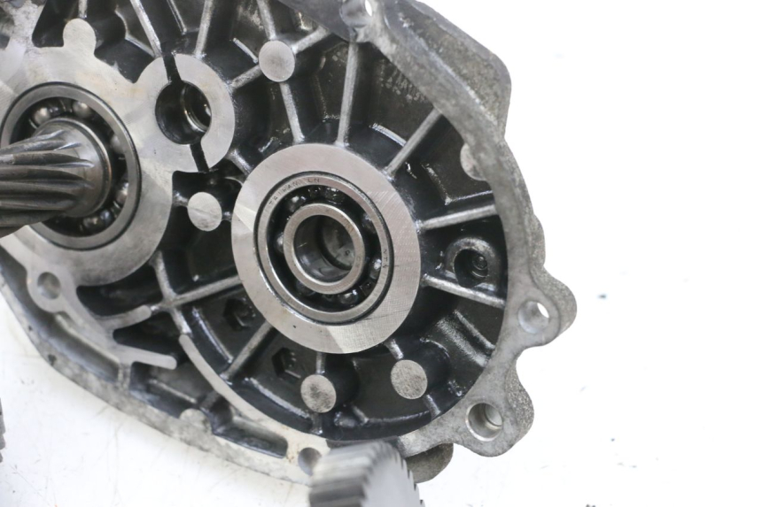 photo de NAPĘD KOŁA PEUGEOT LUDIX 50 (2008 - 2017) - Zbliżenie komponentów