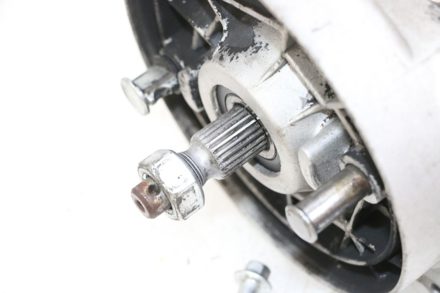 photo de NAPĘD KOŁA PIAGGIO NEW TYPHOON 50 (2018 - 2021) - Zbliżenie techniczne