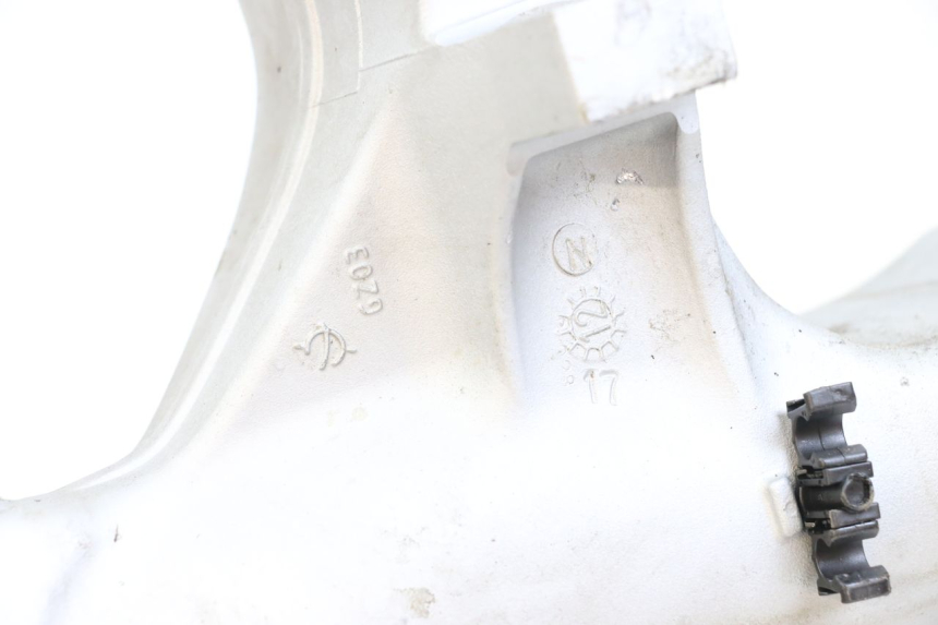 photo de NAPĘD KOŁA MOTO GUZZI NORGE 8V GT 1200 (2011 - 2016) - Zoom stanu zużycia