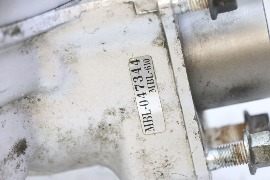 photo de NAPĘD KOŁA HONDA NTV DEAUVILLE 650 (2001 - 2006) - Zbliżenie techniczne