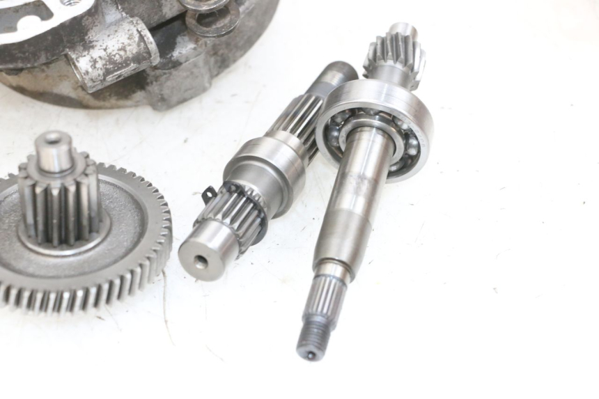 photo de NAPĘD KOŁA JM MOTORS OLDIES 4T 50 (2010 - 2020) - Widok z bliska