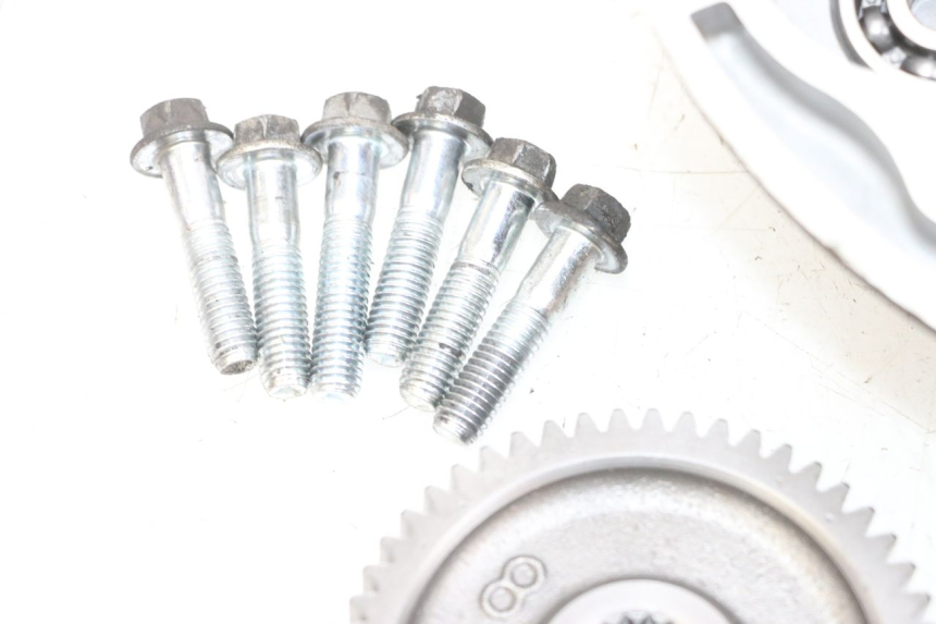 photo de NAPĘD KOŁA JM MOTORS OLDIES 4T 50 (2010 - 2020) - Struktura - zbliżenie