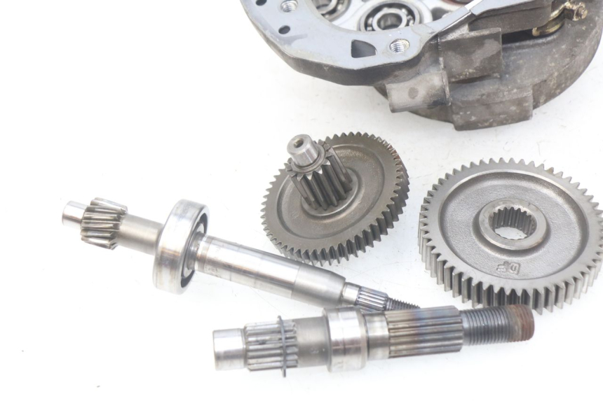 photo de NAPĘD KOŁA SYM ORBIT III 3 4T 50 (2018 - 2021) - Struktura - zbliżenie