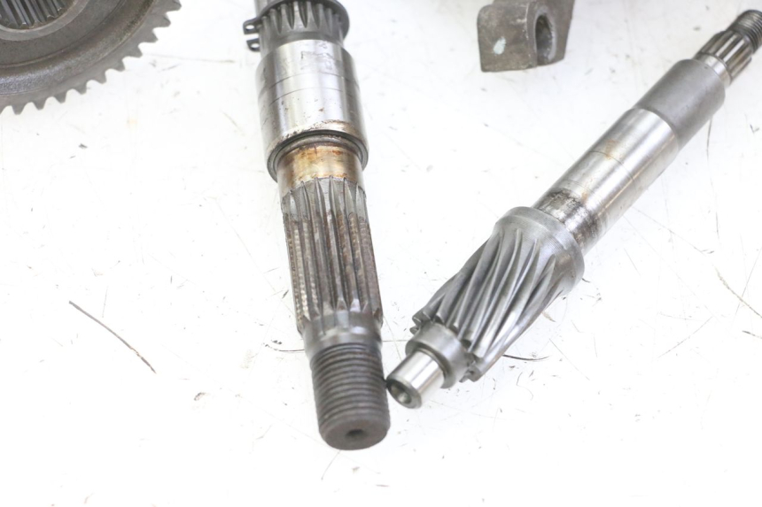 photo de NAPĘD KOŁA MBK OVETTO 4T 50 (2008 - 2016) - Punkty mocowania