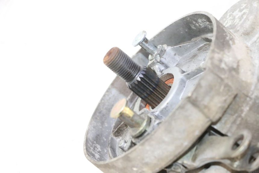 photo de NAPĘD KOŁA JM MOTORS SANTANA 50 (2014 - 2023) - Zbliżenie techniczne