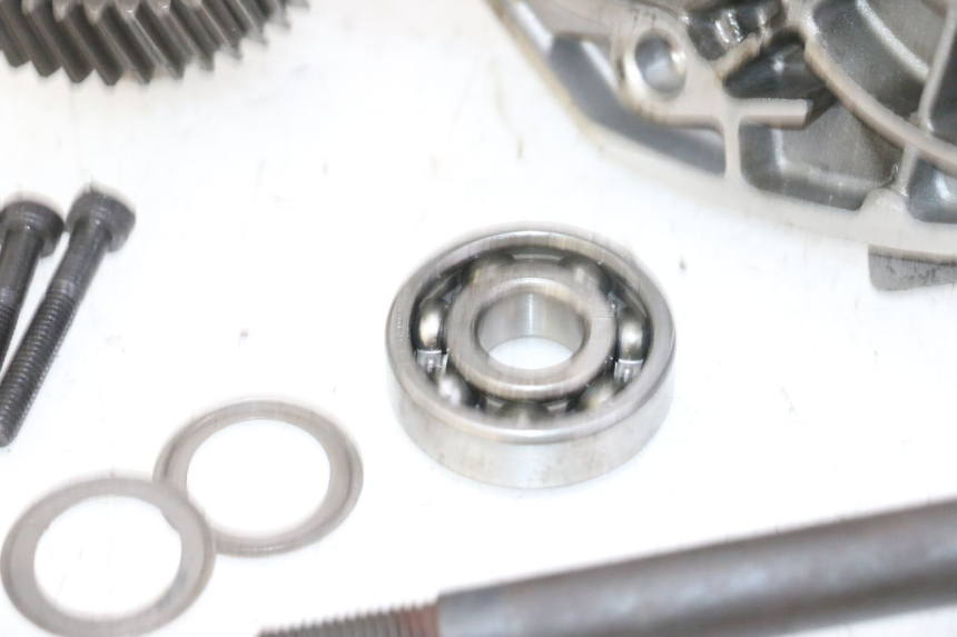 photo de NAPĘD KOŁA PEUGEOT SATELIS 125 (2013 - 2018) - Widok z bliska