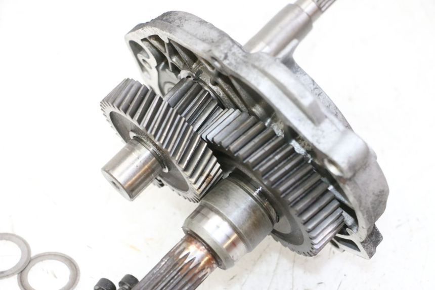 photo de NAPĘD KOŁA PEUGEOT SATELIS 125 (2013 - 2018) - Zbliżenie techniczne