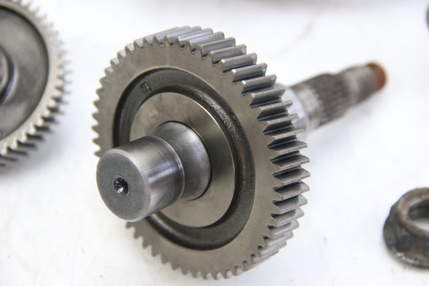 photo de NAPĘD KOŁA APRILIA SCARABEO 4T 50 (2009 - 2017) - Inny kąt widzenia