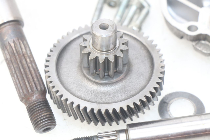 photo de NAPĘD KOŁA YAMAHA SLIDER NAKED 50 (2004 - 2018) - Widok z bliska