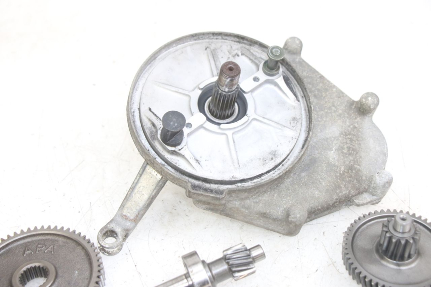 photo de NAPĘD KOŁA PEUGEOT TWEET 4T 50 (2014 - 2019) - Stan powierzchni