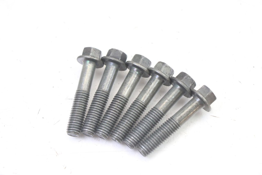 photo de NAPĘD KOŁA YAMAHA XMAX X-MAX 125 (2006 - 2009) - Punkty mocowania