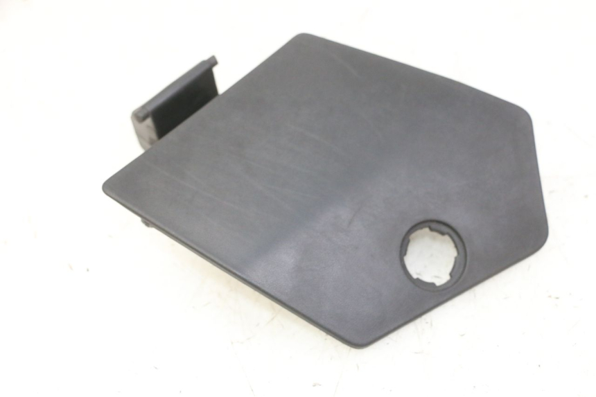 photo de KLAPKA WLEWU PALIWA PEUGEOT CITYSTAR 50 (2013 - 2017) - Widok główny