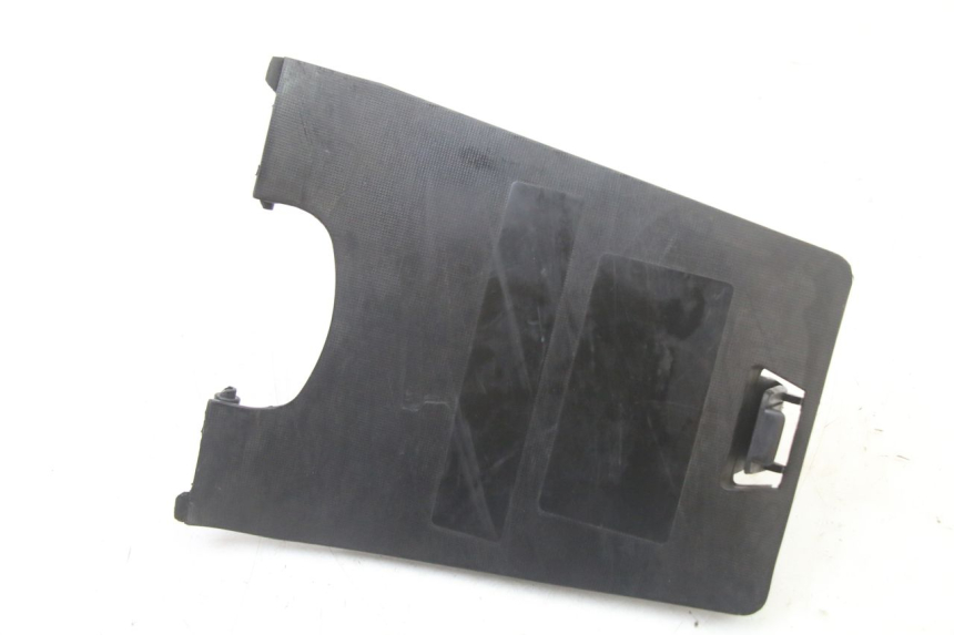 photo de KLAPKA WLEWU PALIWA KYMCO DINK STREET 125 (2009 - 2014) - Zoom stanu zużycia