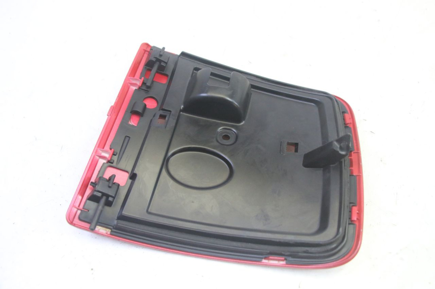 photo de KLAPKA WLEWU PALIWA PEUGEOT DJANGO 4T 50 (2014 - 2019) - Inny kąt widzenia