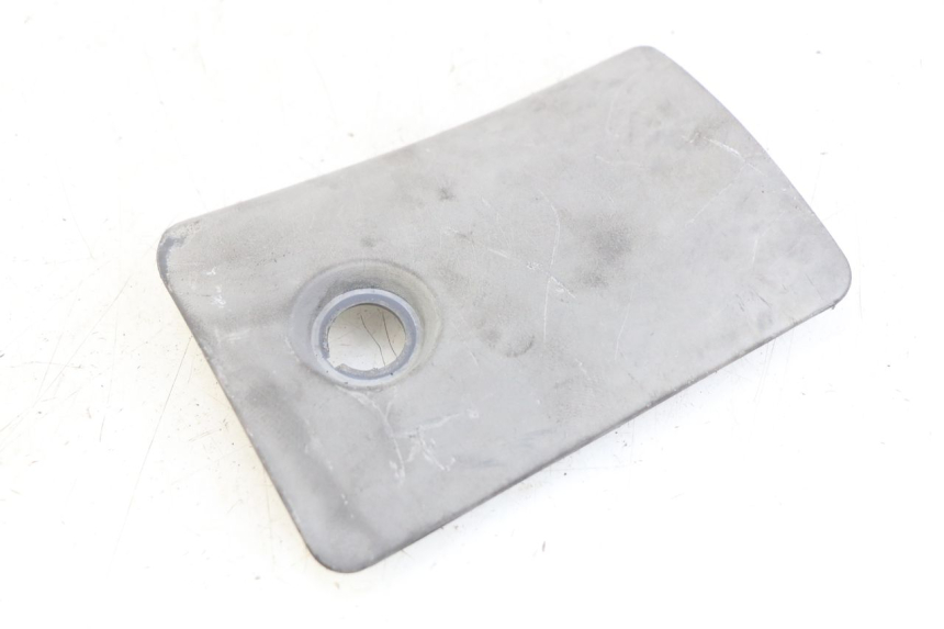 photo de KLAPKA WLEWU PALIWA HONDA FES PANTHEON 2T 125 (1998 - 2002) - Zoom stanu zużycia